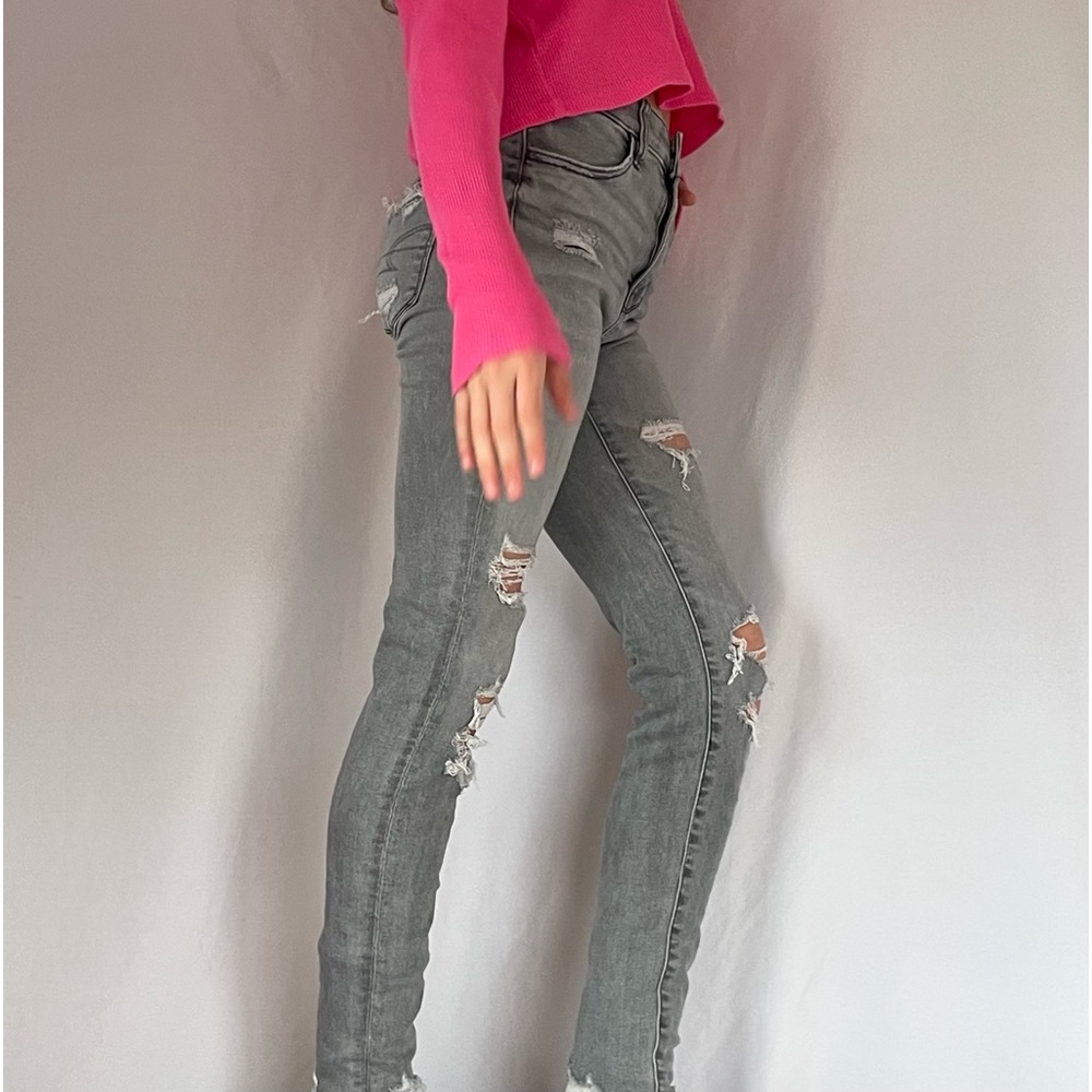 Skinny Ripped Jeans - Picture 2 of 4